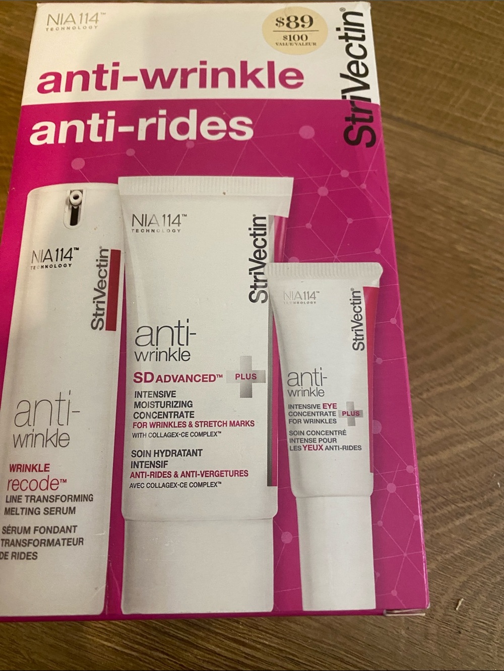 StriVectin Anti-Wrinkle Serum & Eye Cream - White & Pink
